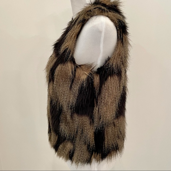 Fur Vest - Size S - Picture 2 of 3